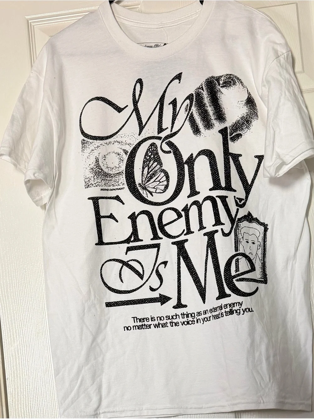 White Graphic Tee - 